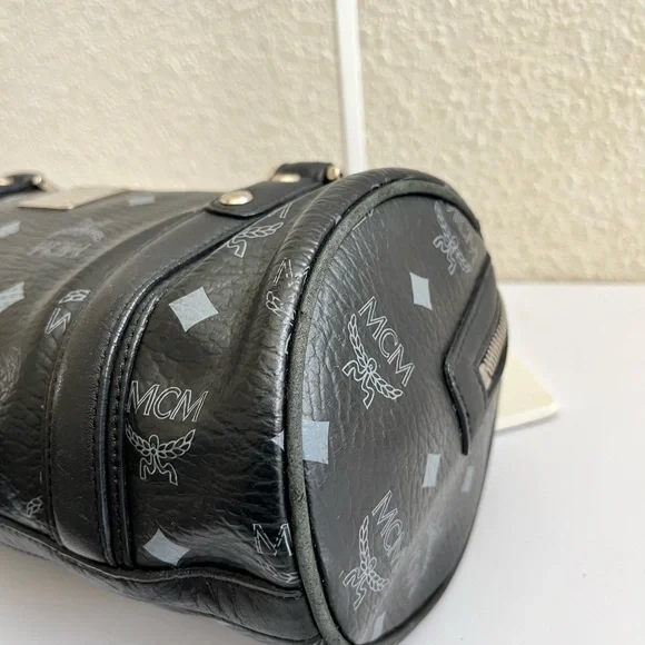 MCM Black Satchel - Picture 5 of 14